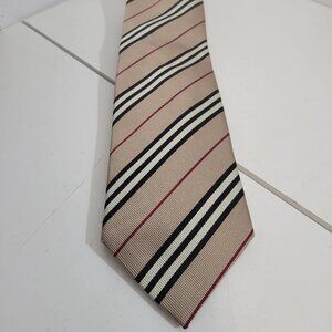 Burberry Traditional Pattern Wool and Silk Tie